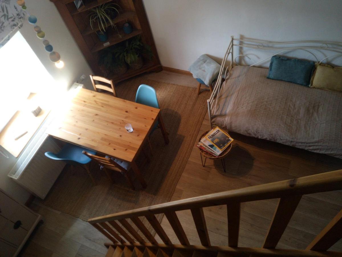 Celinie'S Guest House Gerin Dış mekan fotoğraf