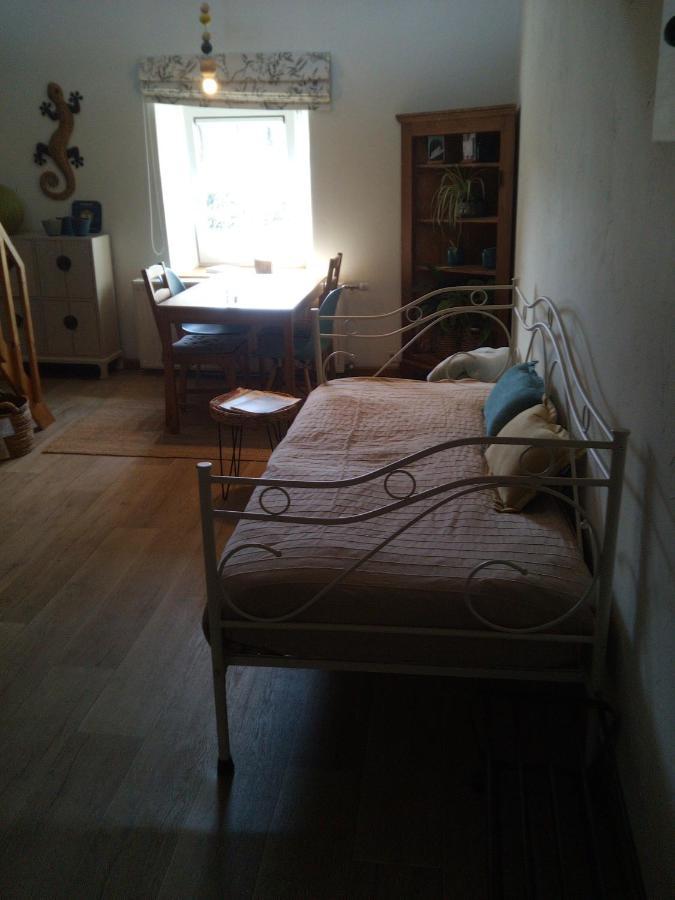 Celinie'S Guest House Gerin Dış mekan fotoğraf